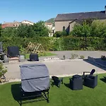 Holiday home Aux Tourterelles
