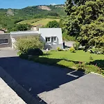 Aux Tourterelles Holiday home Tournemire (Aveyron)