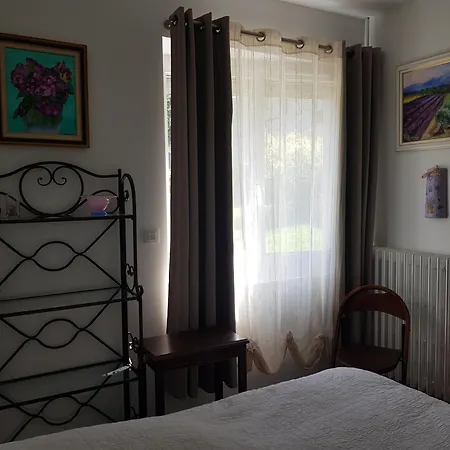 Aux Tourterelles Holiday home *